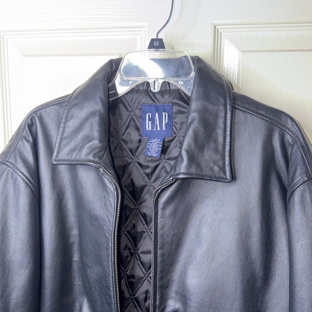 GAP Men's Black Leather Jacket - Picture 2 of 8